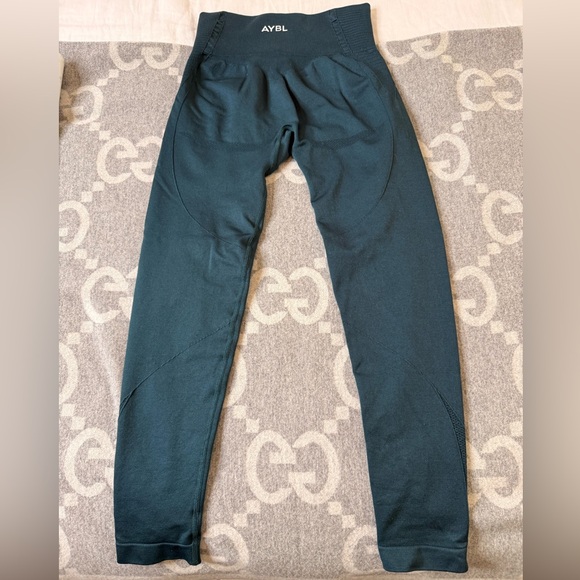 AYBL Ribbed Leggings - Picture 6 of 9